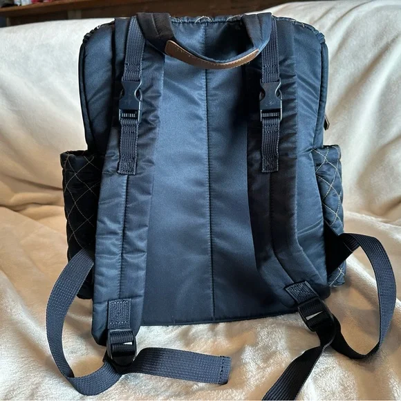 Skip Hop Diaper Backpack Forma - Picture 2 of 8